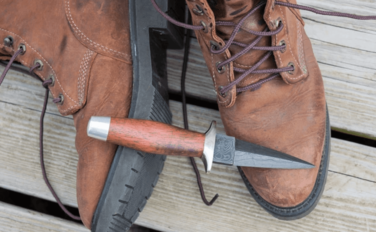 How To Safely Wear A Boot Knife With Cowboy Boots?