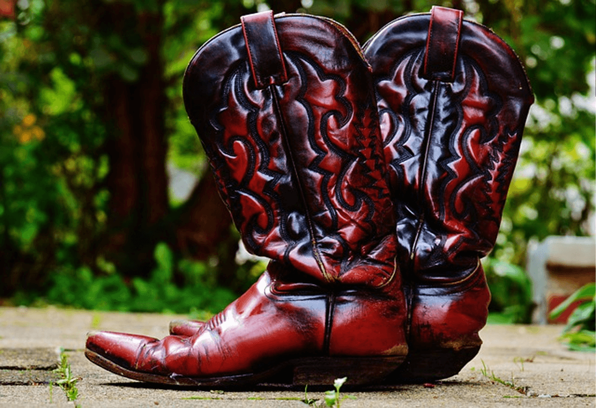 Clean cowboy boots with household items